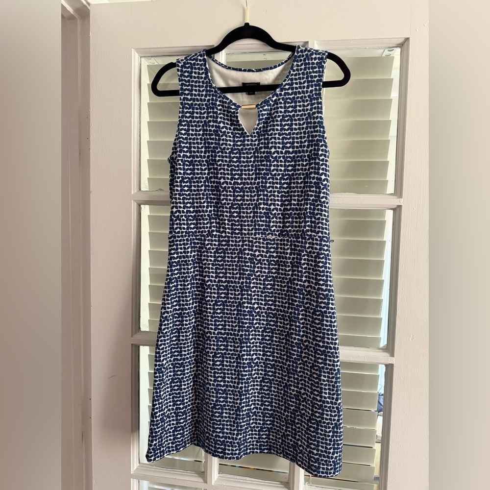 Ann Taylor Blue and White A-Line Dress | Size 6